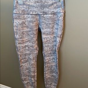 Lululemon Wunder Under Tight- 28” high rise